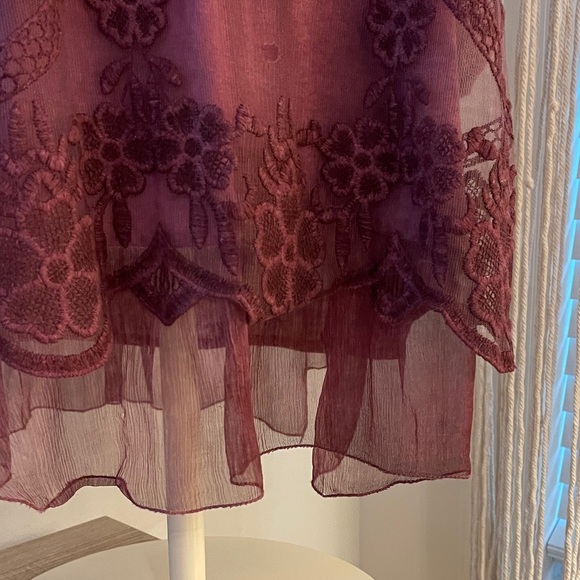 M Brand Elegant Sheer Purple Women's Top | Size L - Picture 5 of 7